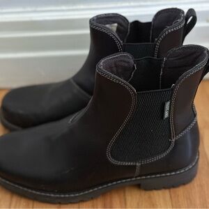 Women’s Eastland black boots size 9